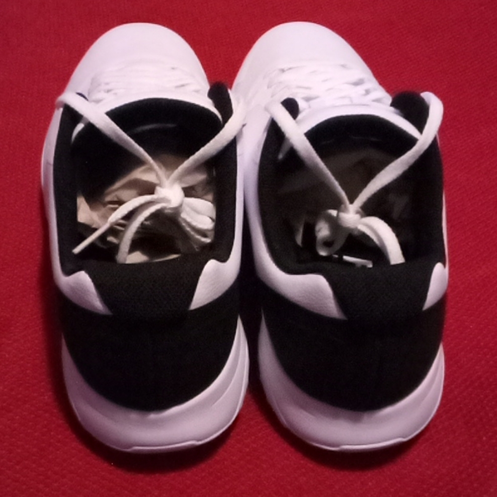 Mens Nike Infinity G Sneakers no size 11. - Picture 5 of 10